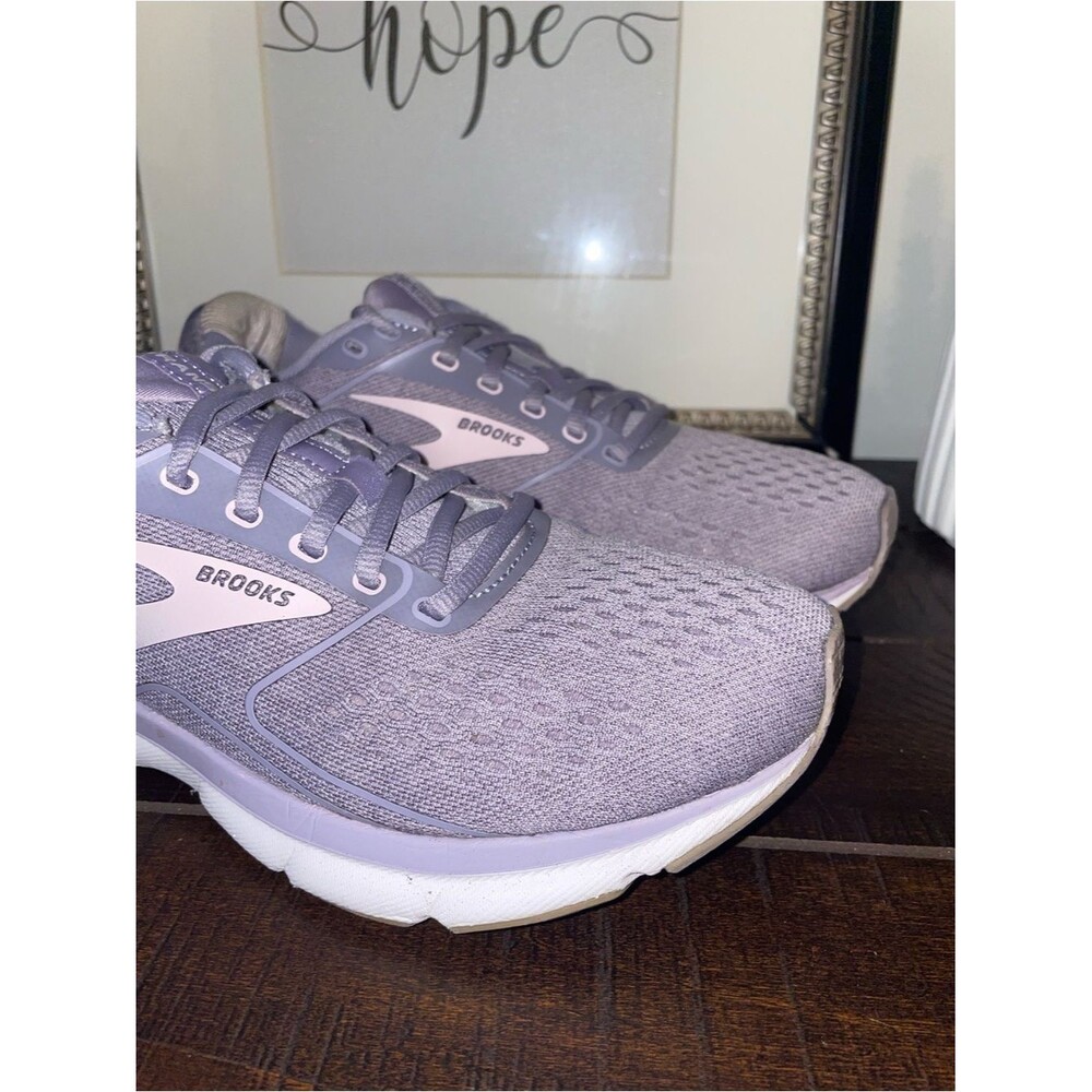 Brooks Transmit 3 Lavender Light Pink Running Sneakers Size 9.5 - Picture 3 of 15